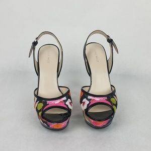 Nine West Floral Sandal Size 9